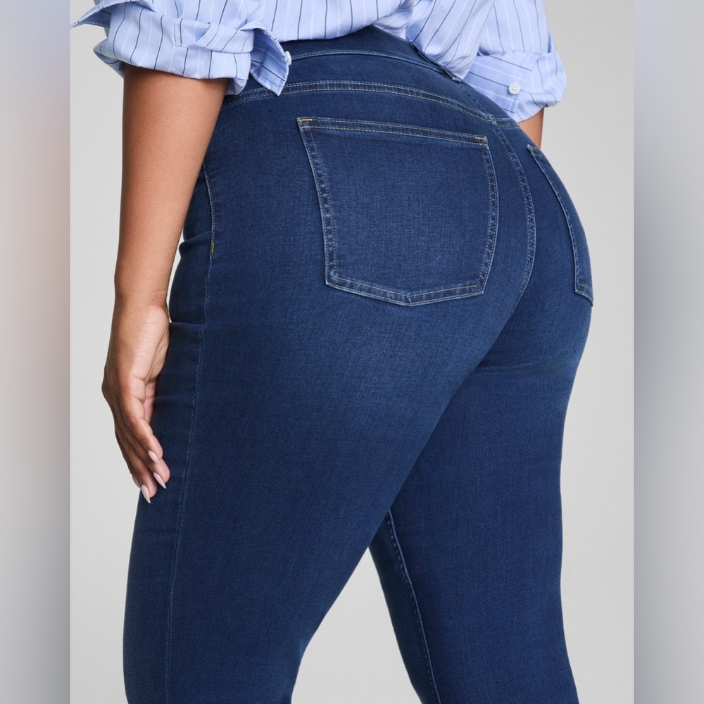 SPANX Indigo Wide Leg Jeans NWOT - Picture 4 of 14